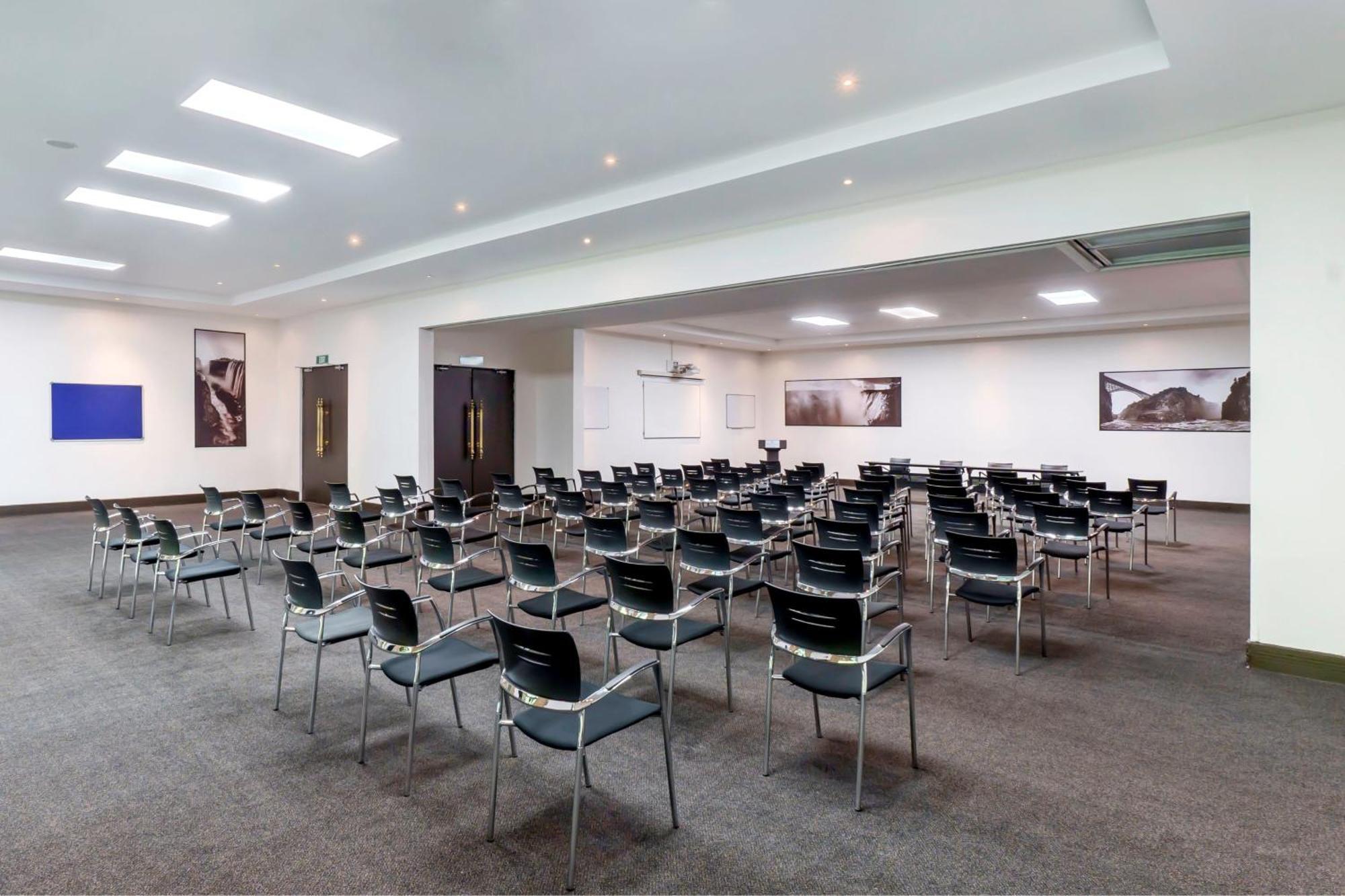 Protea Hotel By Marriott Livingstone Kültér fotó