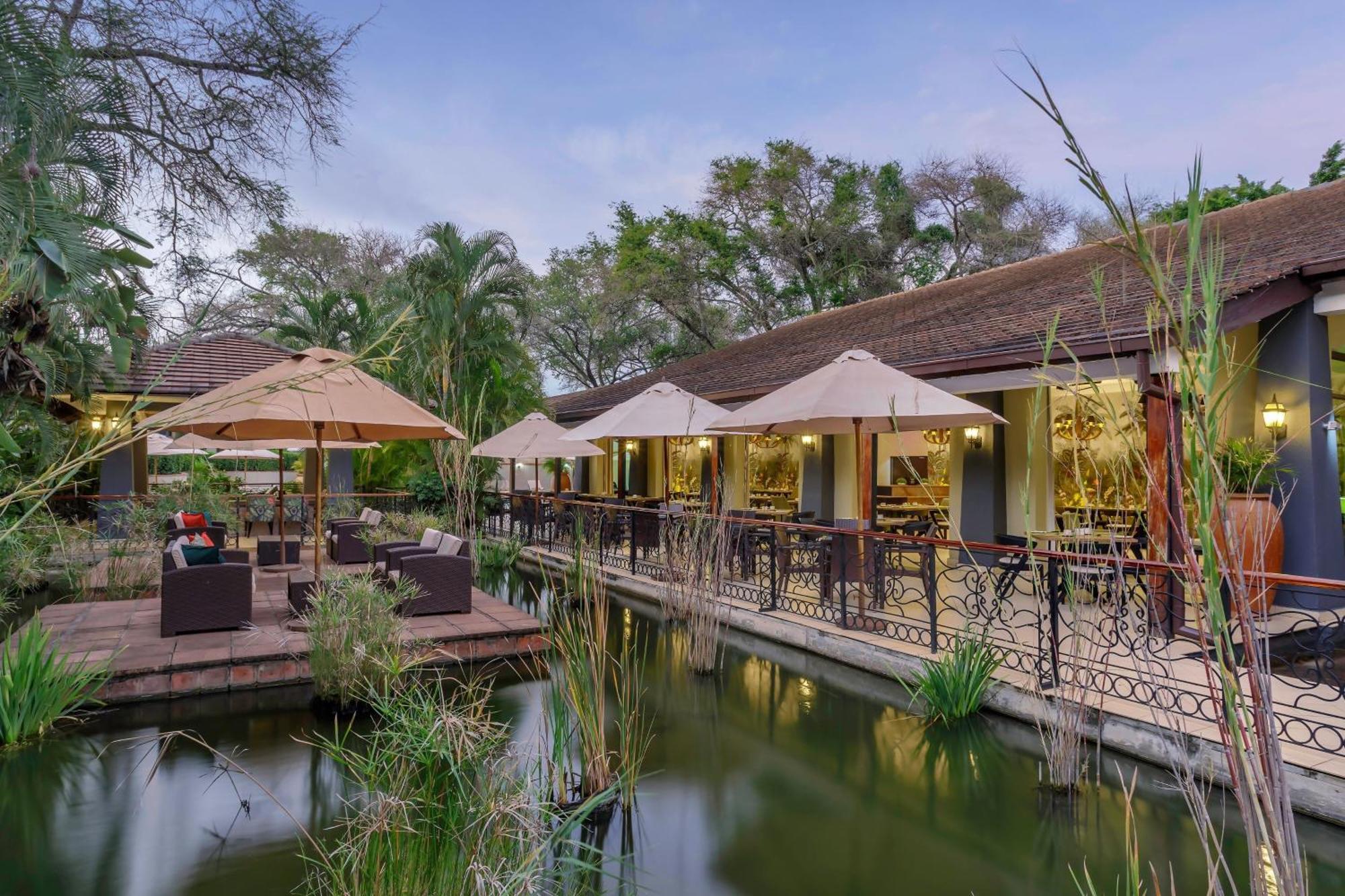 Protea Hotel By Marriott Livingstone Kültér fotó