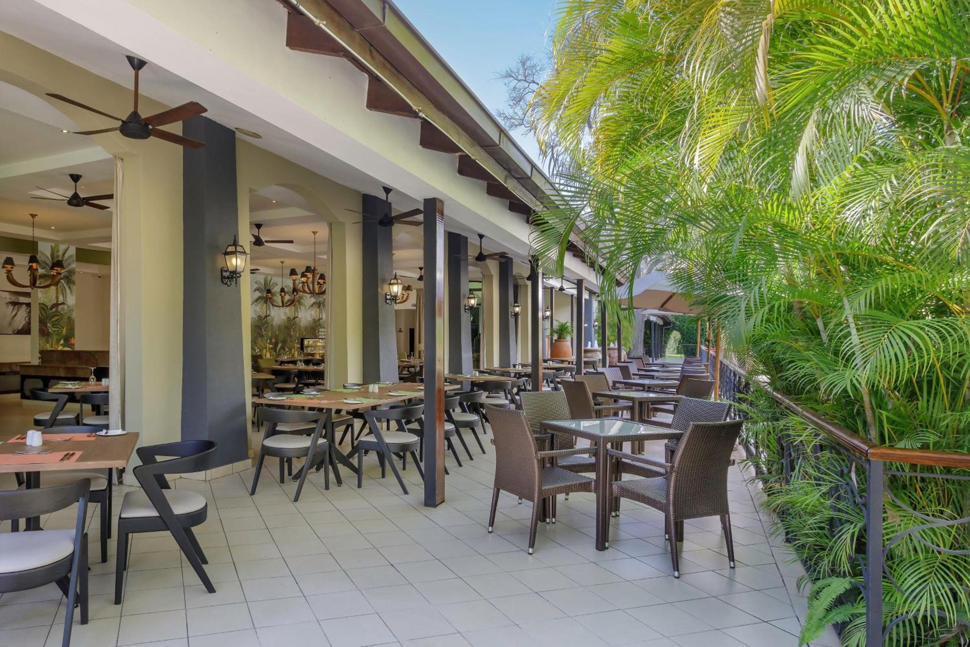 Protea Hotel By Marriott Livingstone Kültér fotó