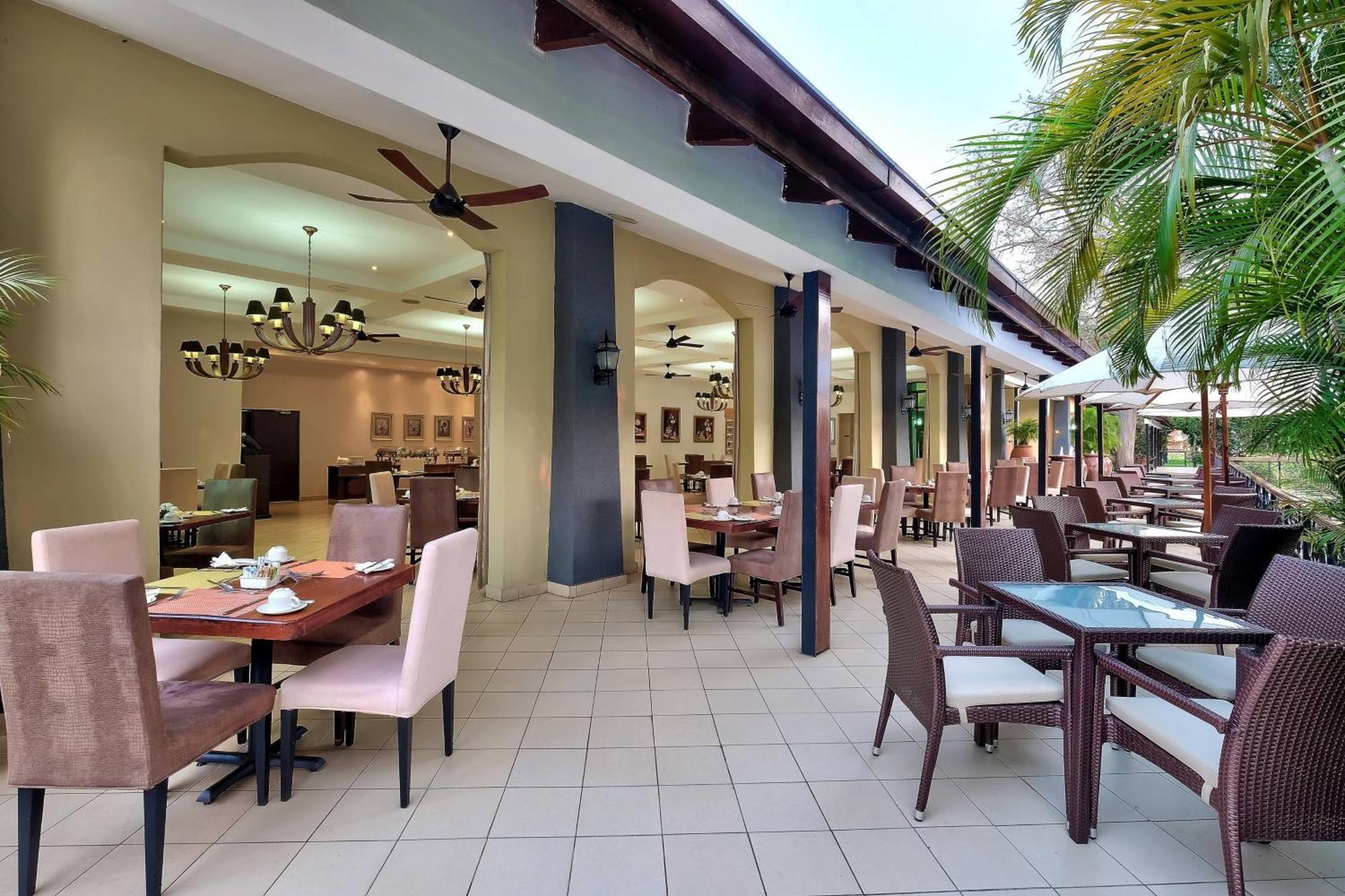 Protea Hotel By Marriott Livingstone Kültér fotó